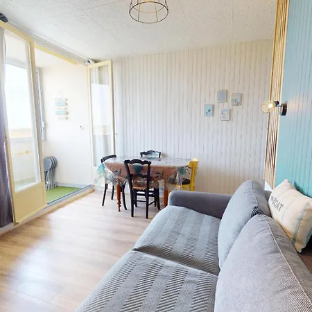 Le Phare West Apartment